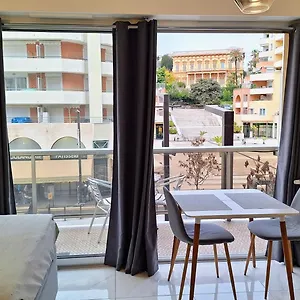 Cosy Studio 200 M From Beach & Promenade Des Anglais France